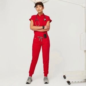 FIGS- Catarina one-pocket scrub top